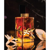 عطر ادکلن ایو سن لورن لیبره له پارفوم ۹۰میل مناسب برای بانوان با طبع گرم و شیرین