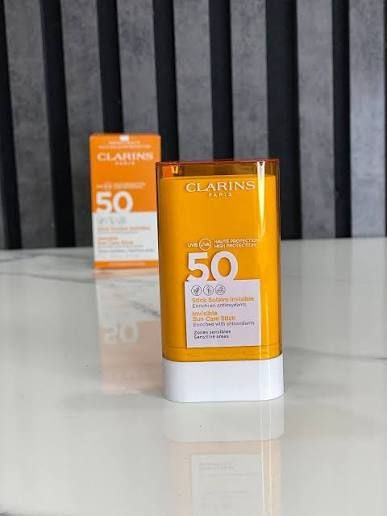 ضدآفتاب استیکی بیرنگ کلارنس spf50